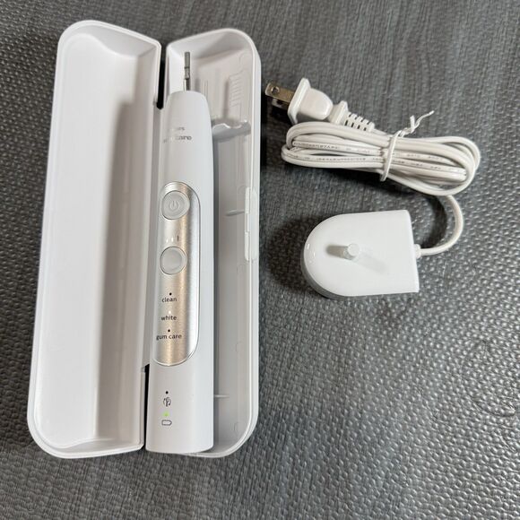 Philips Sonicare Professional Clean Electric Toothbrush White Used *READ DESC. - Picture 2 of 3